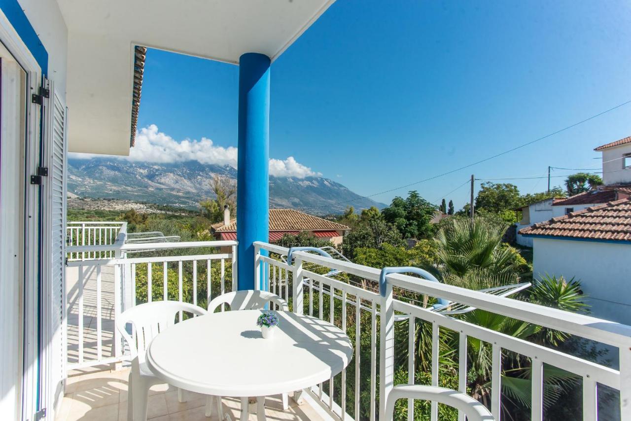 Blue White Apartments - Kefallonia Poolside Retreats Spartia  Exterior photo